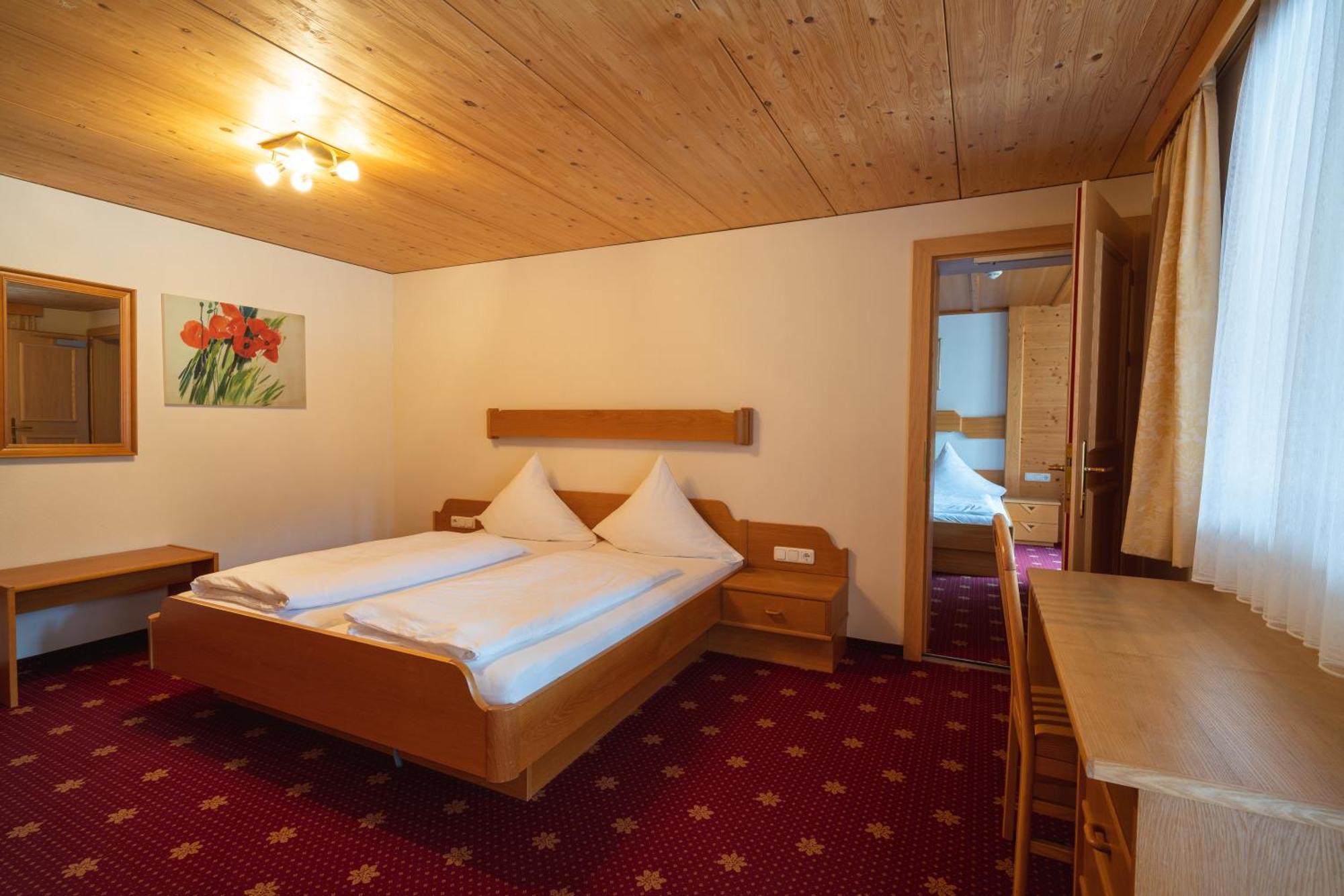 Hotel Alpenblume Damuels Bagian luar foto